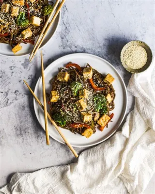  Nouilles au Goût de Chèvre Sauté avec des Légumes Croquants: Une Explosion de Saveurs en Bouche !